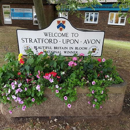 Stratford Upon Avon: 2 Bed Town Centre Apartment, Parking For One Car エクステリア 写真